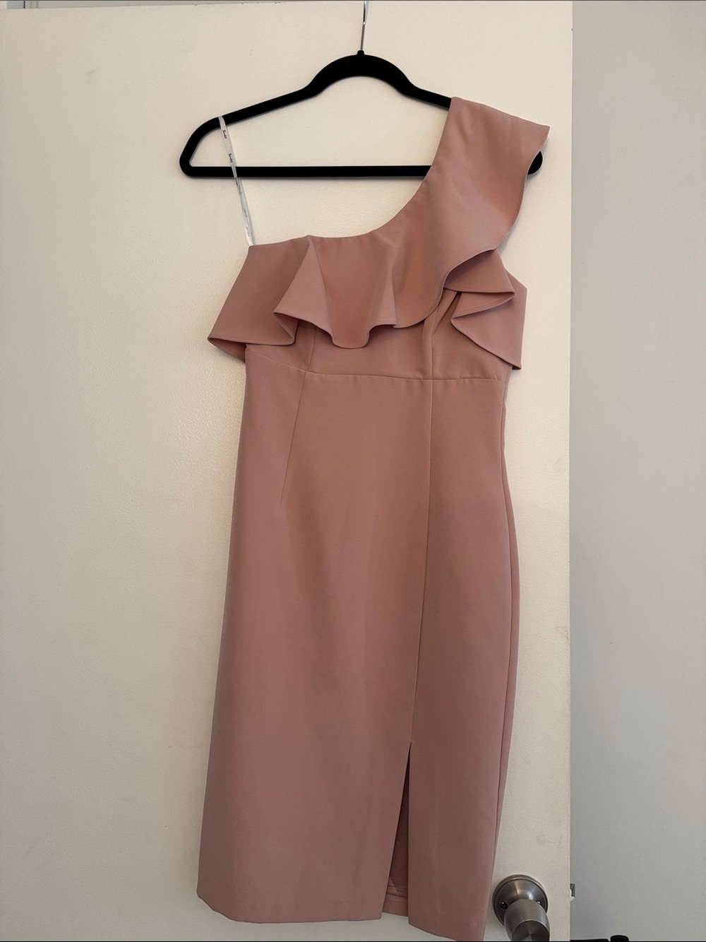 Bardot One-Shoulder Ruffle Midi Dress in Mauve